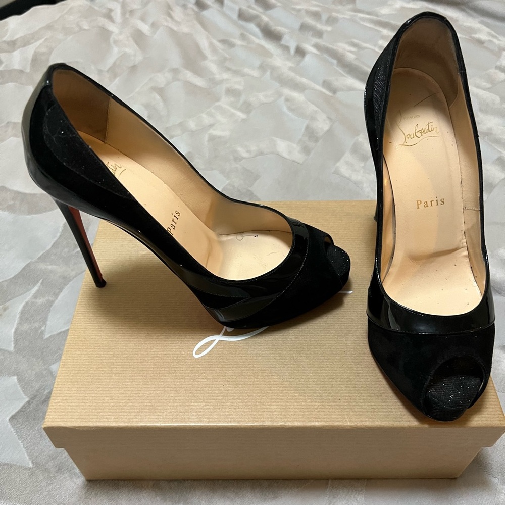 Christian Louboutin Youlapeep Heel